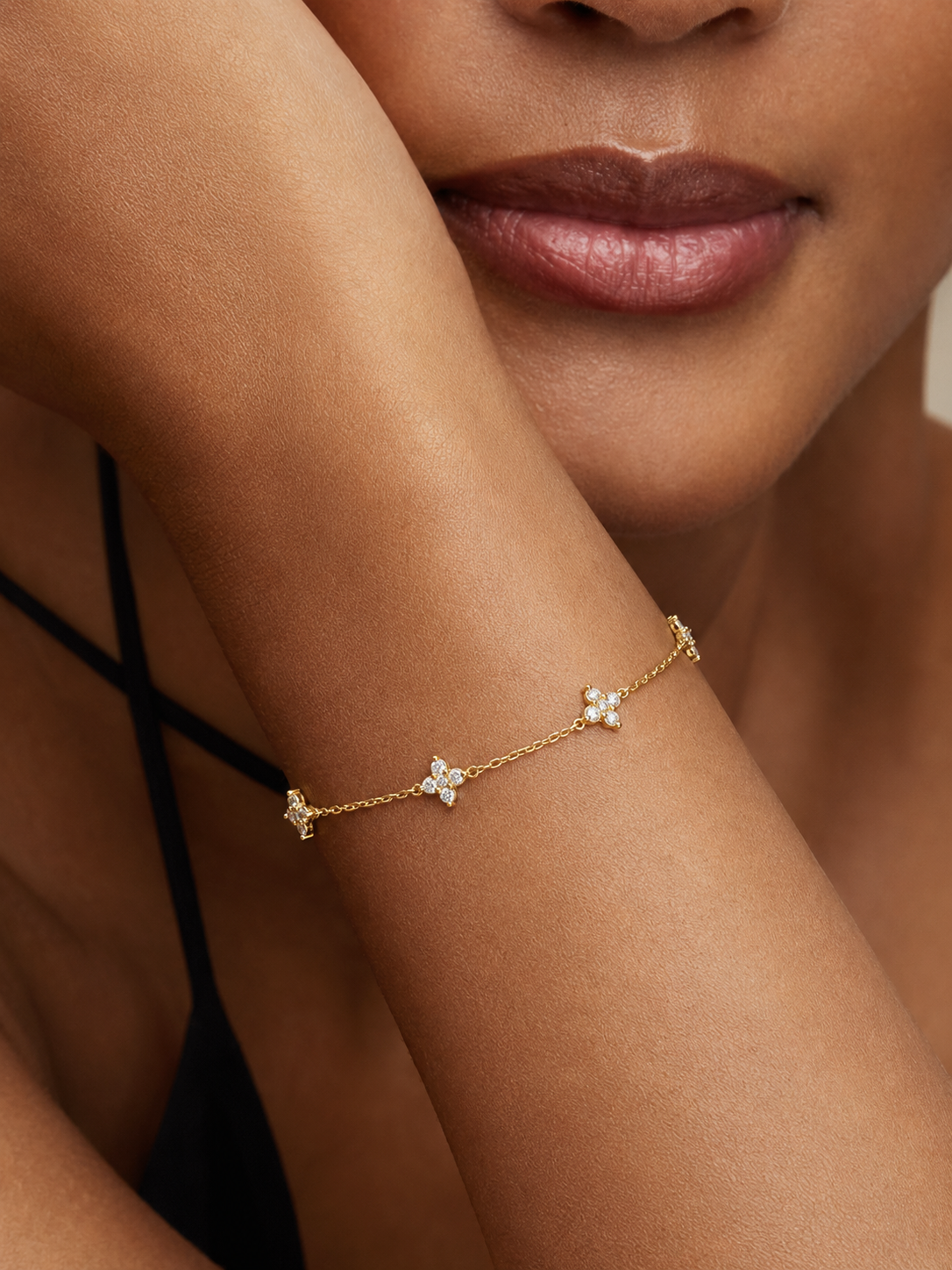 Round Flower Bracelet