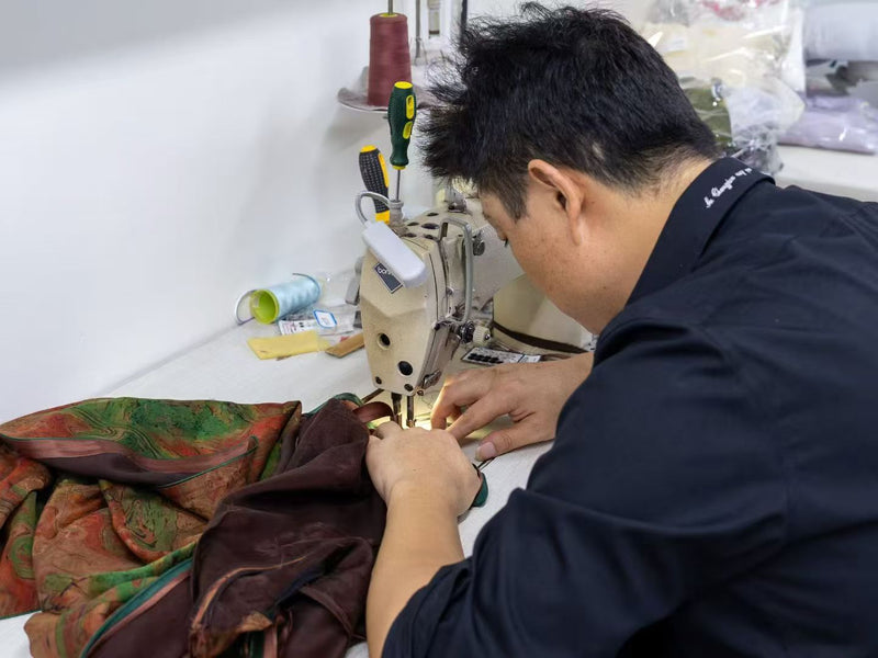 Bespoke process - Cutting & Handcrafting