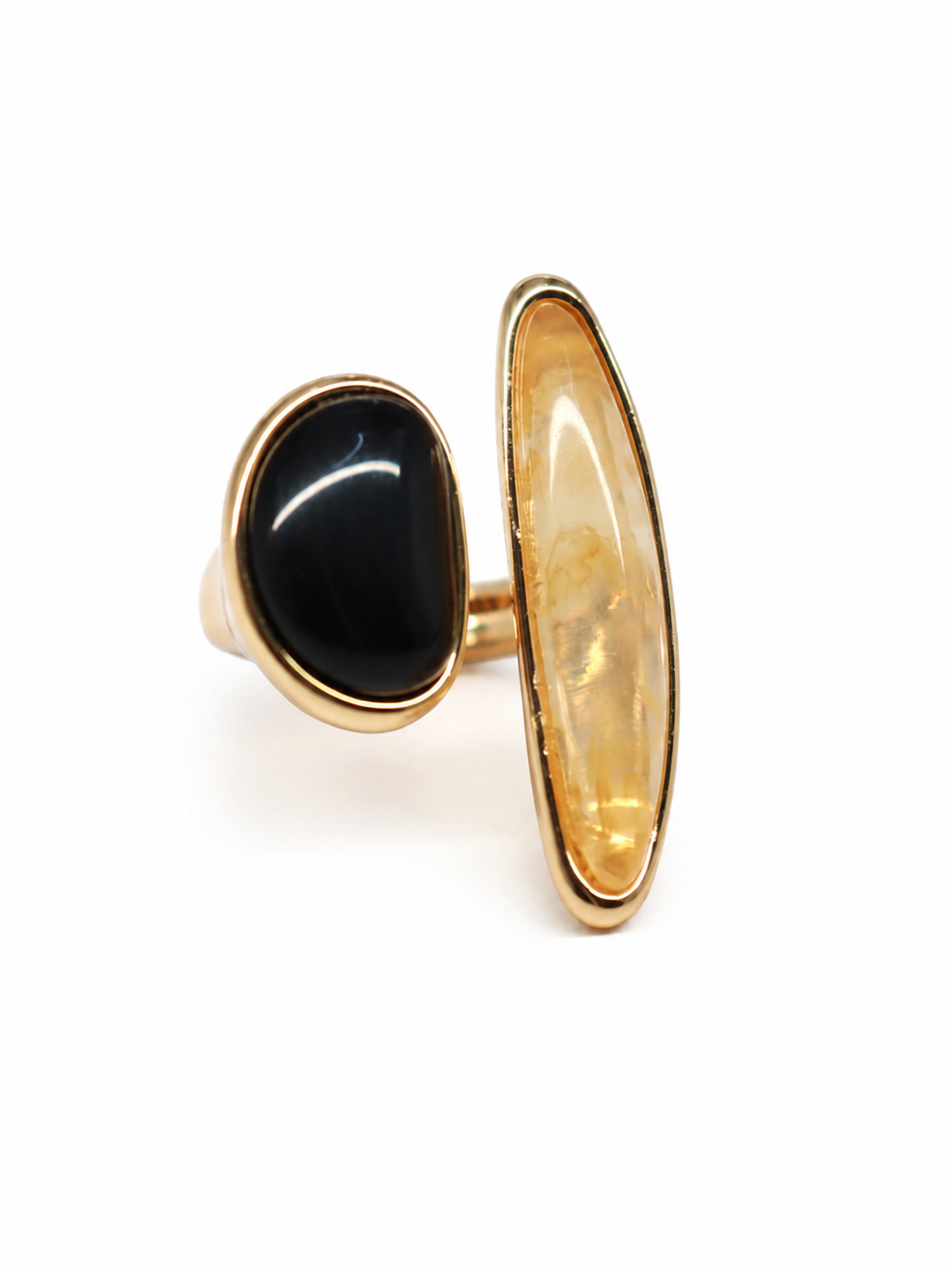 black stone sculptural ring front view