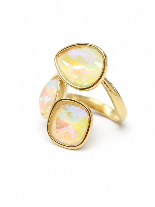 opal trio ring main view